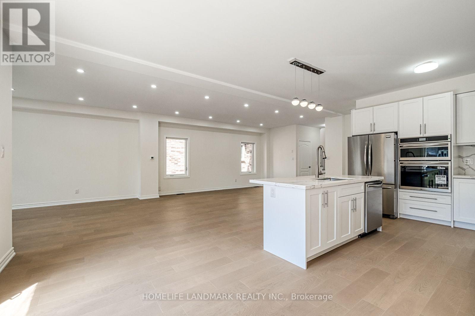 52 Chelsea Crescent, Bradford West Gwillimbury (Bradford), Ontario  L3Z 0J7 - Photo 13 - N13639056