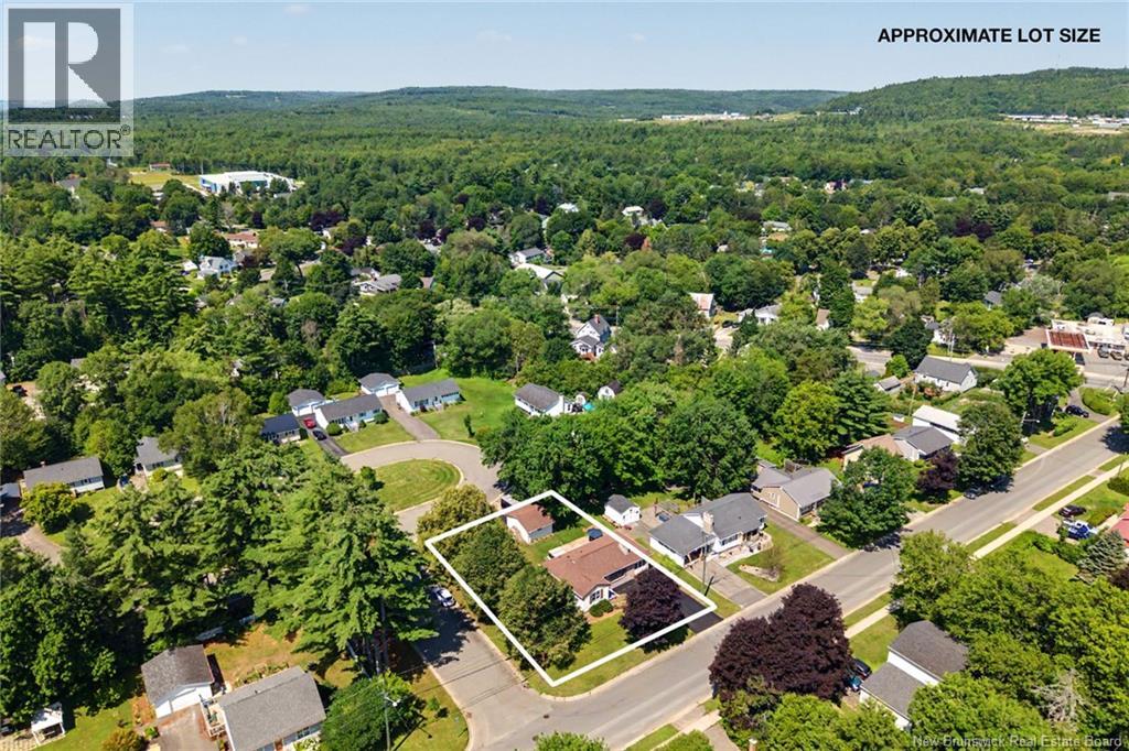 18 Floral Avenue, Fredericton, New Brunswick  E3A 1K7 - Photo 47 - NB144552