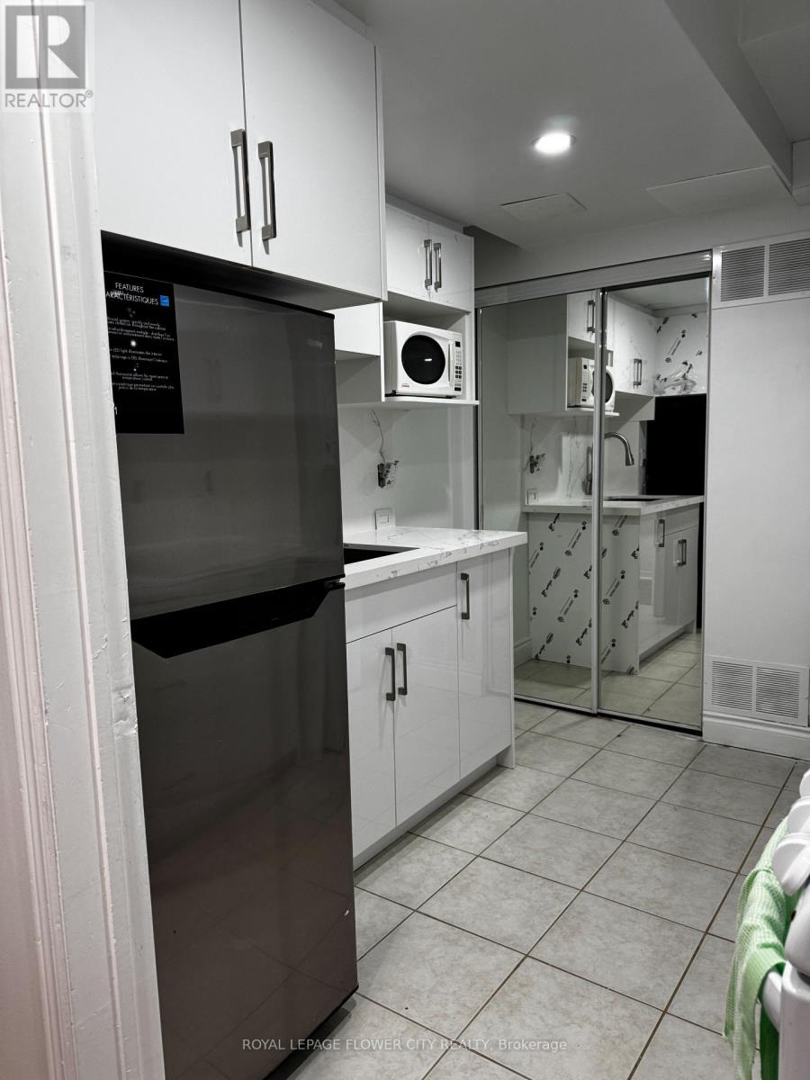 Ground Floor - 5309 Ferret Court, Mississauga, Ontario  L4Z 3M4 - Photo 14 - W13639068