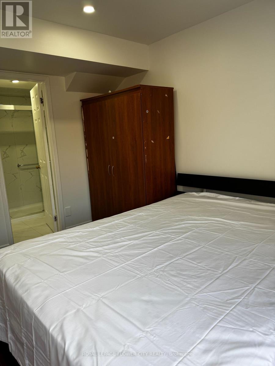 Ground Floor - 5309 Ferret Court, Mississauga, Ontario  L4Z 3M4 - Photo 24 - W13639068