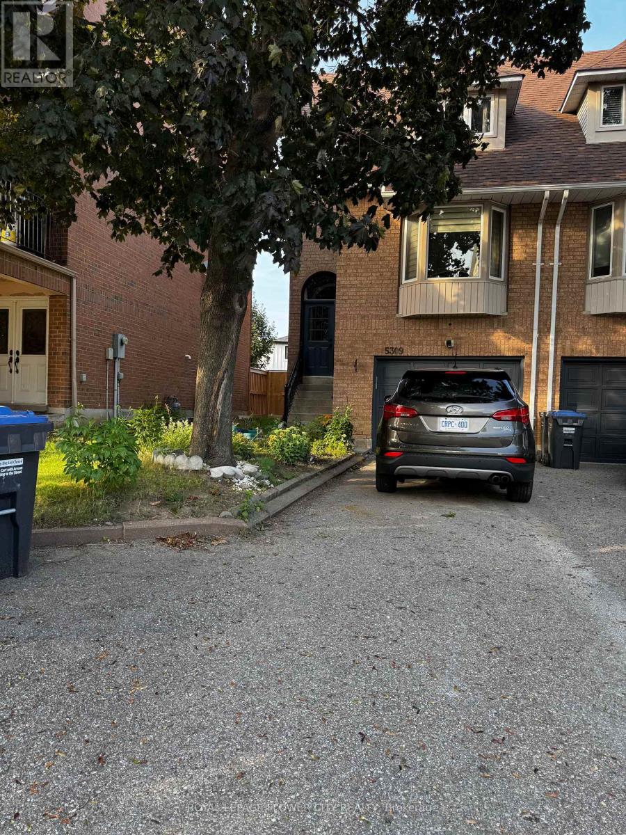 Ground Floor - 5309 Ferret Court, Mississauga, Ontario  L4Z 3M4 - Photo 3 - W13639068