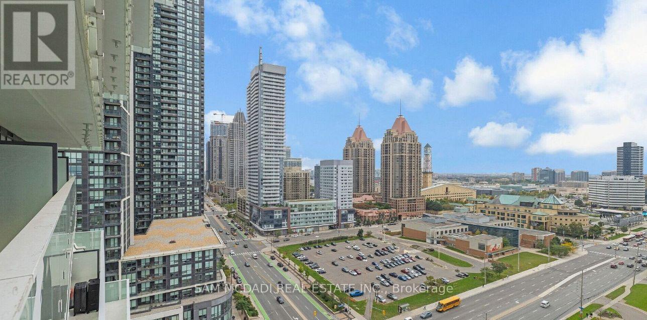 4209 - 3900 Confederation Parkway, Mississauga, Ontario  L5B 0M3 - Photo 2 - W13639098