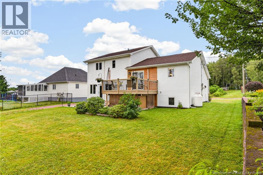 33 Robichaud Court, Dieppe, New Brunswick  E1A 7E4 - Photo 46 - NB144810