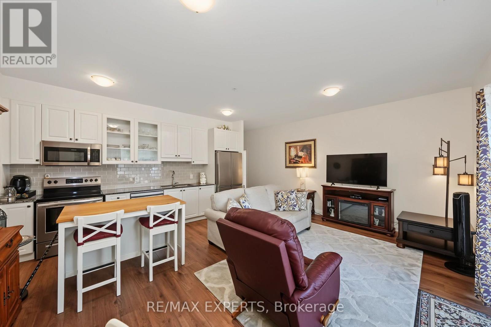 105 - 64 Queen Street S, New Tecumseth, Ontario L0G 1W0 - Photo 12 - N13633530