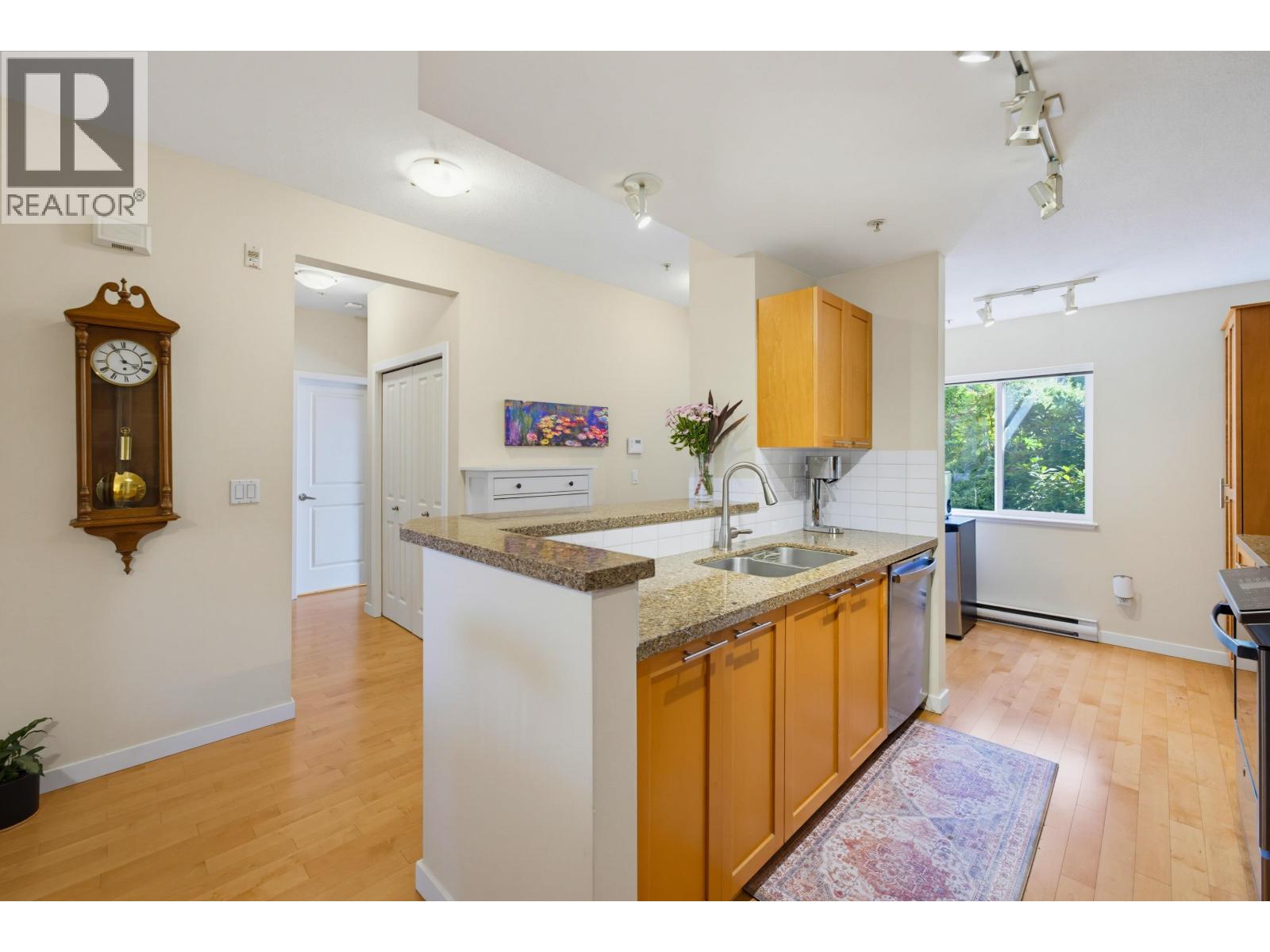 202 4238 Albert Street, Burnaby, British Columbia V5C 6T1 - Photo 15 - R3152063