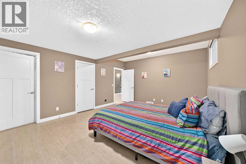 116 Bridle Estates Road SW, Calgary, Alberta  T2Y 0G1 - Photo 38 - A2325603