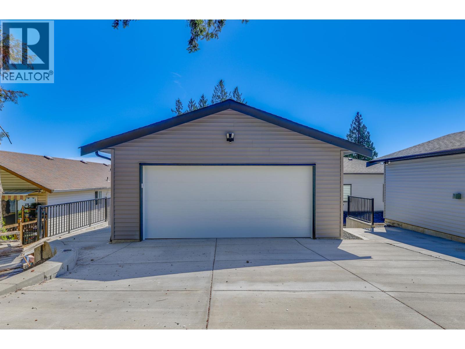 1630 Pitt River Road, Port Coquitlam, British Columbia  V3C 1P4 - Photo 32 - R3152539