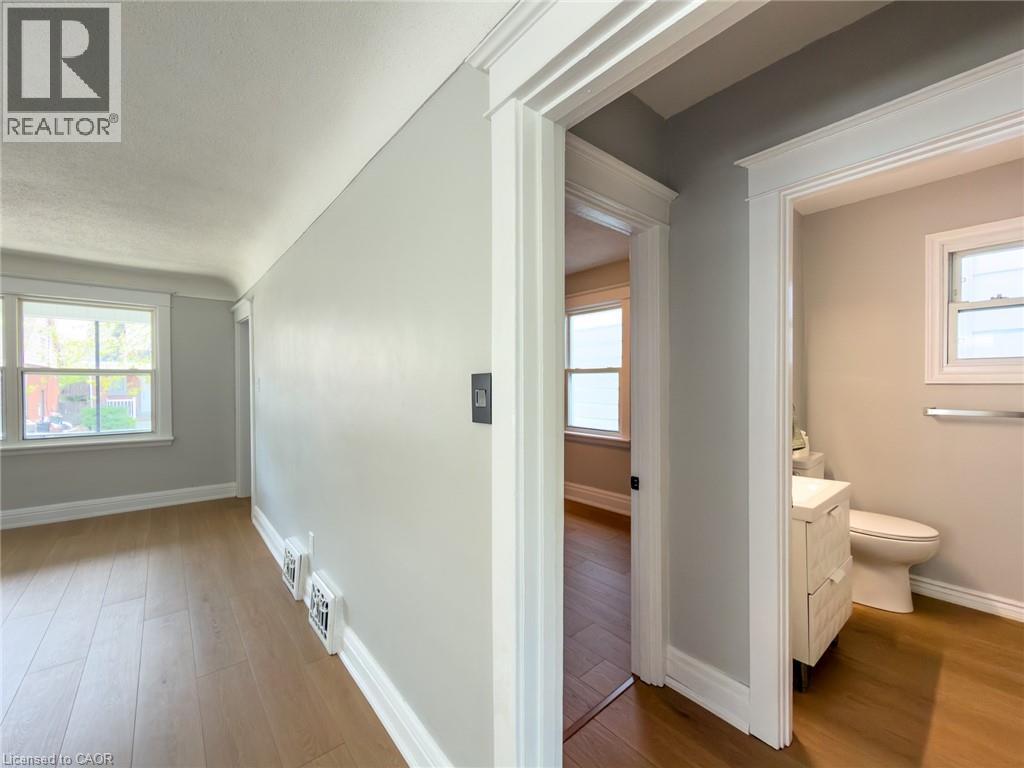 97 Crosthwaite Avenue N, Hamilton, Ontario  L8H 2V3 - Photo 19 - 40832914