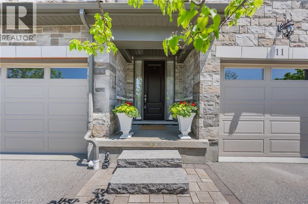 243 Grey Silo Road Unit# 11, Waterloo, Ontario  N2K 0B9 - Photo 3 - 40834591