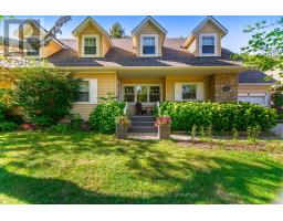 43 RAVINA CRESCENT, Hamilton, Ontario
