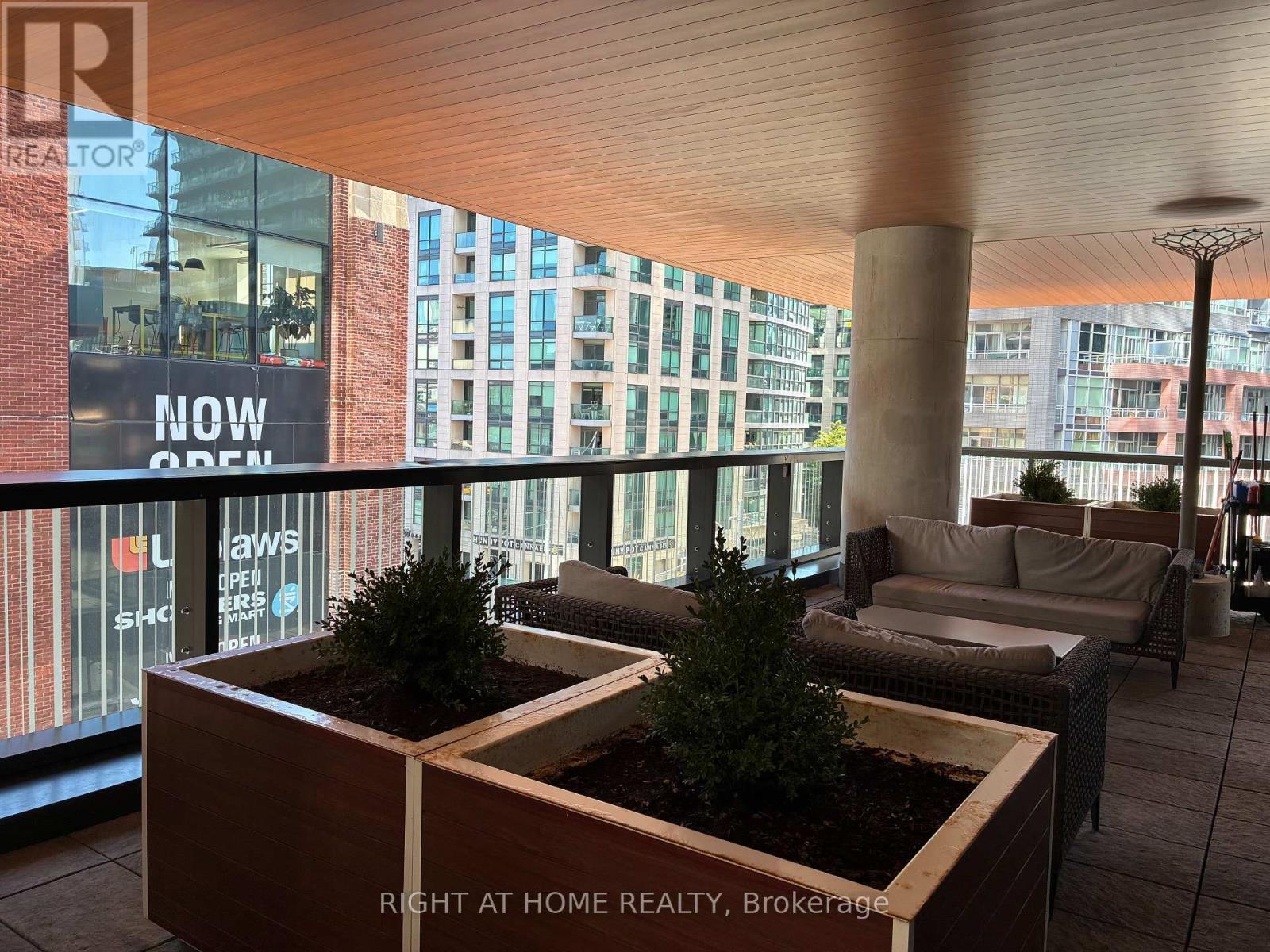 605 - 19 Bathurst Street, Toronto, Ontario  M5V 0N2 - Photo 14 - C13632152