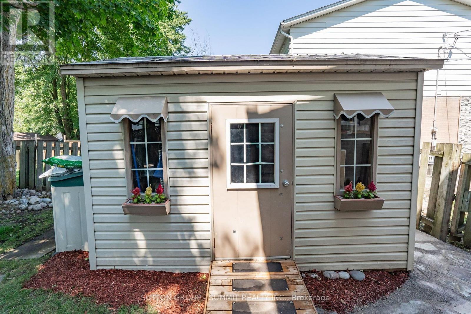 306 Oakwood Court, Newmarket, Ontario L3Y 3C8 - Photo 41 - N13638174