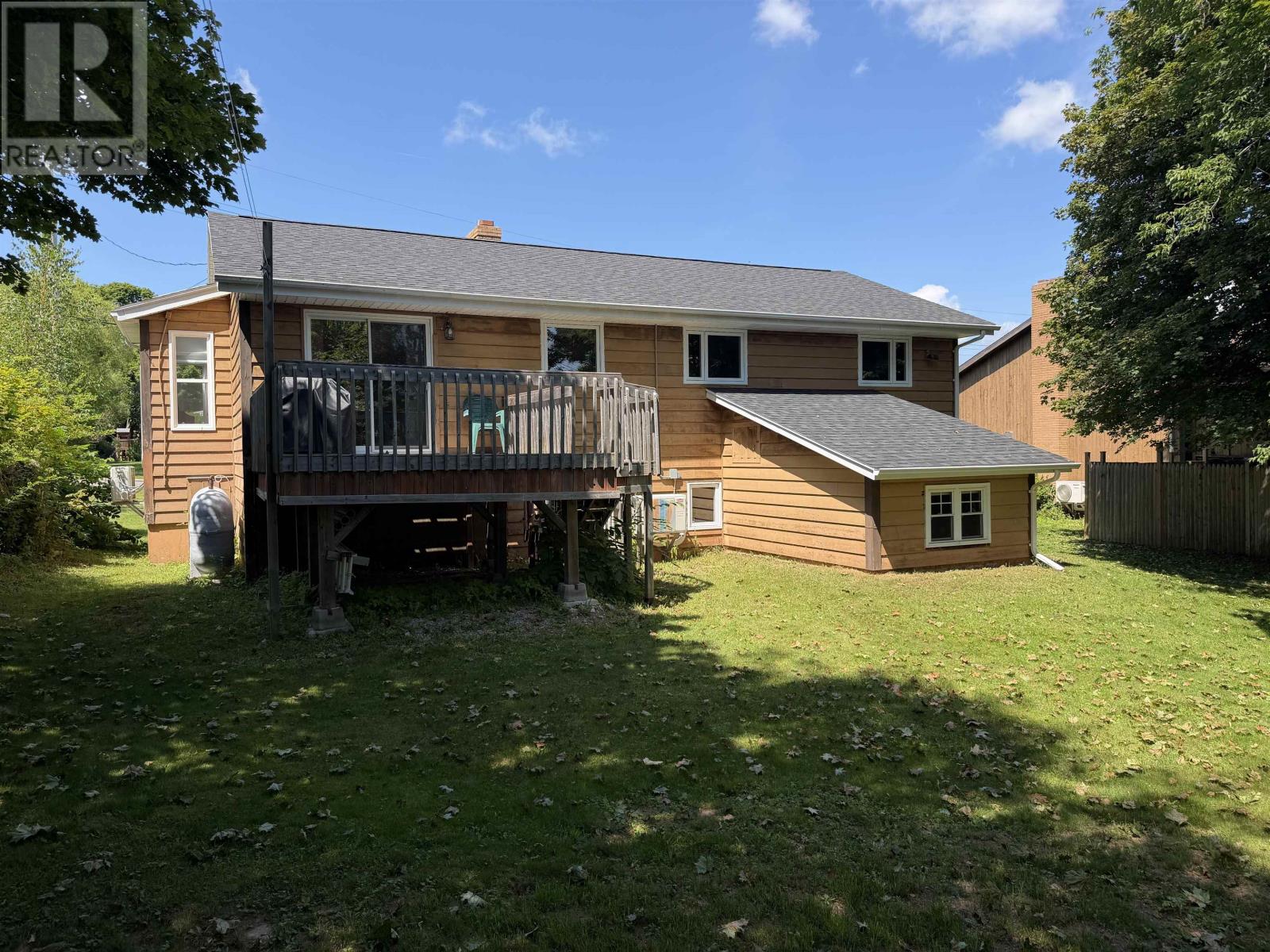28 Mackay Drive, Charlottetown, Prince Edward Island  C1A 5W3 - Photo 26 - 202619614