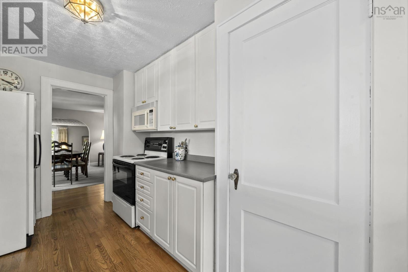 15 Oakdale Crescent, Dartmouth, Nova Scotia  B3A 2L7 - Photo 18 - 202619550