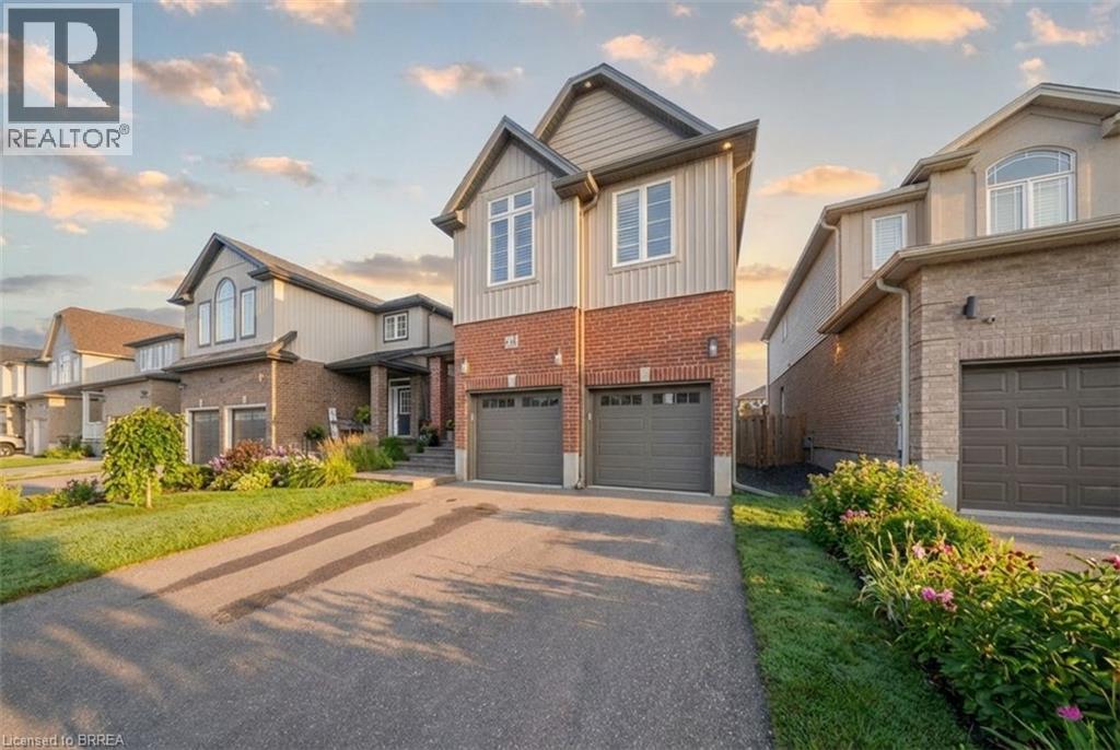 32 Arlington Parkway, Paris, Ontario  N3L 0G2 - Photo 2 - 40851327
