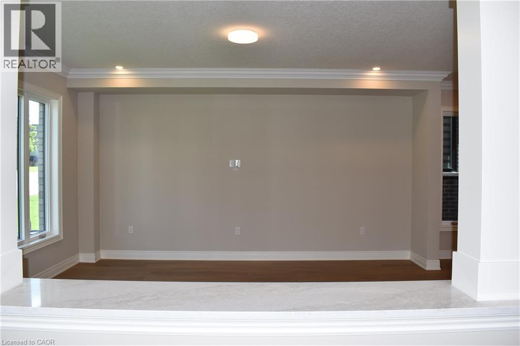 8 Dunlop Road, Hamilton, Ontario  L9B 1J6 - Photo 10 - 40701722