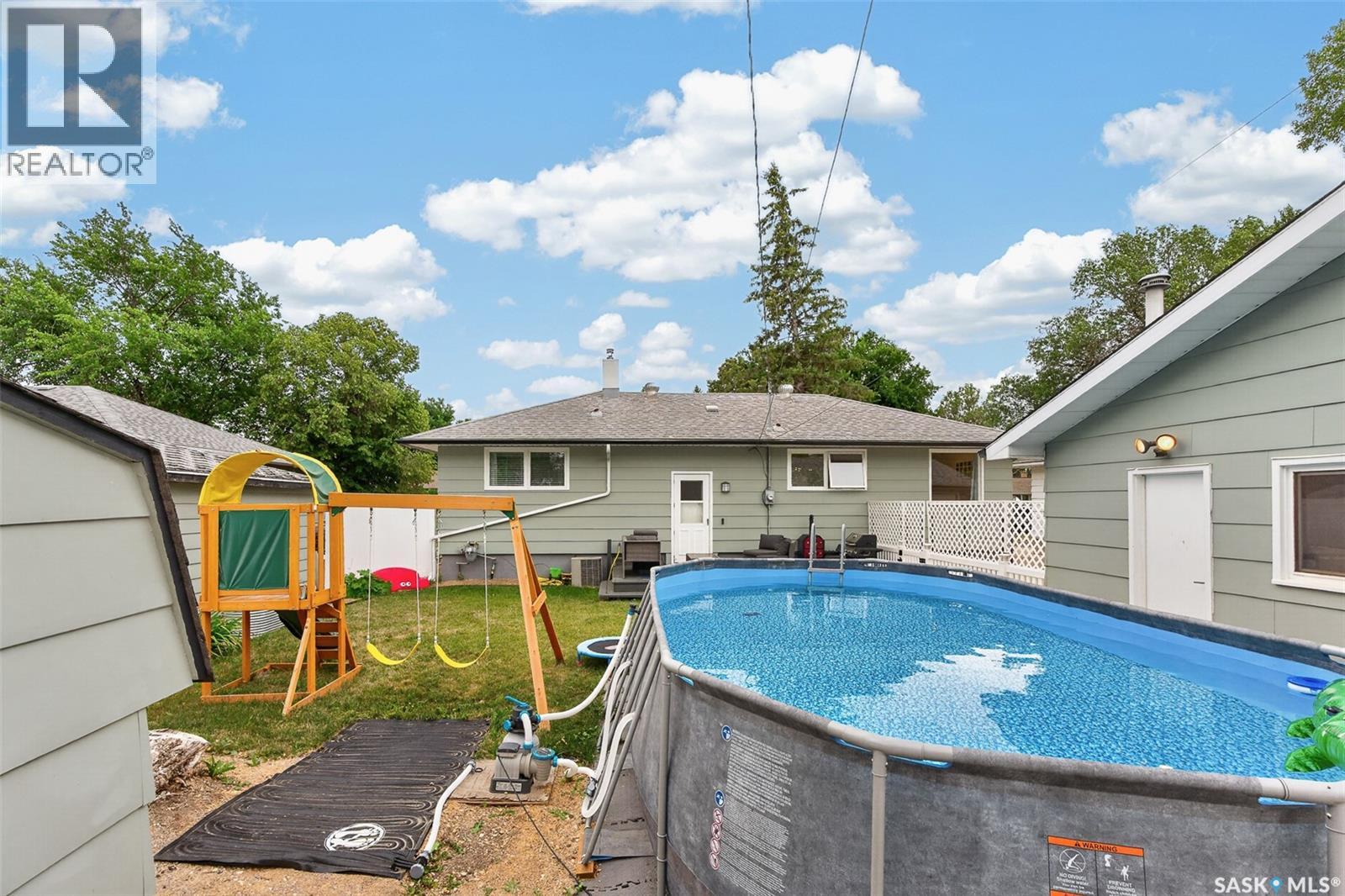 1054 Grace Street, Moose Jaw, Saskatchewan  S6H 3C3 - Photo 54 - SK044548