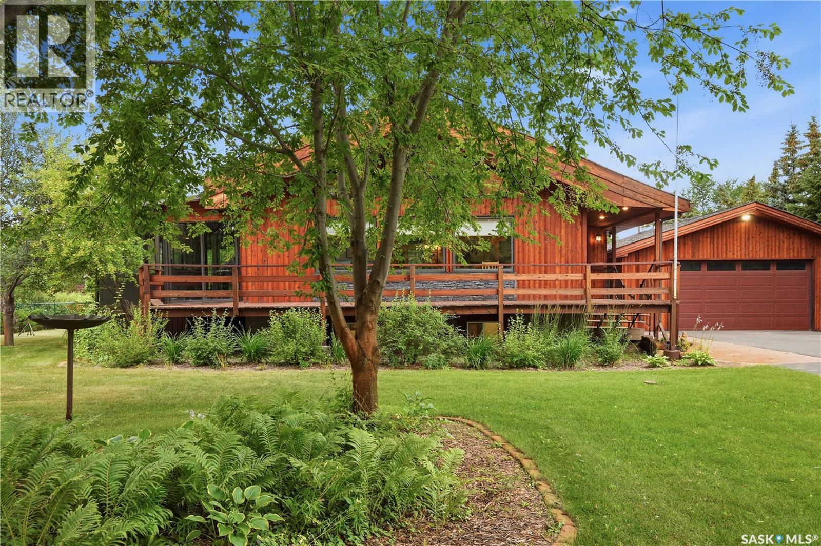 21 Meadow Road, White City, Saskatchewan  S4L 5B1 - Photo 3 - SK044436