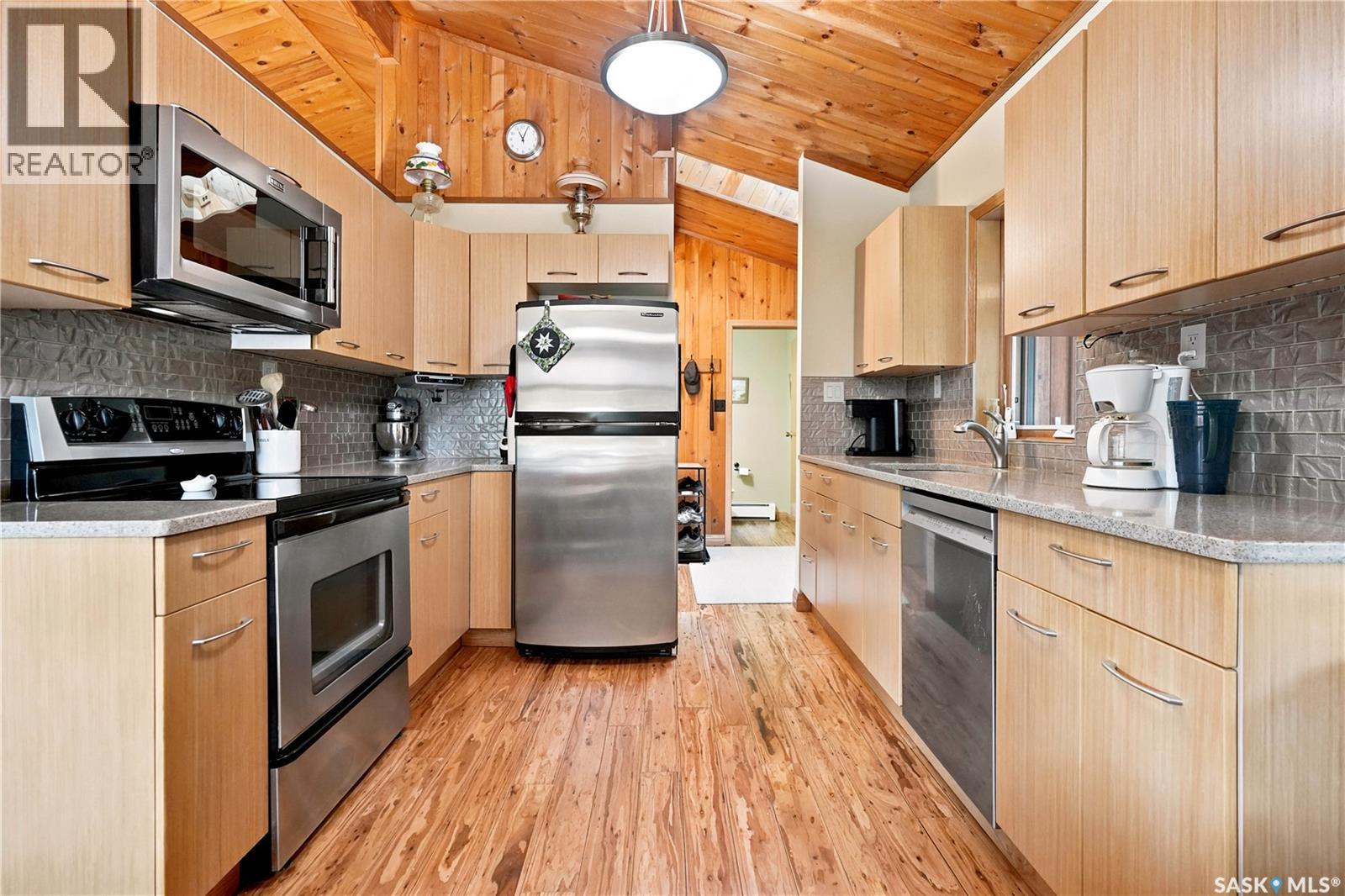 21 Meadow Road, White City, Saskatchewan  S4L 5B1 - Photo 9 - SK044436