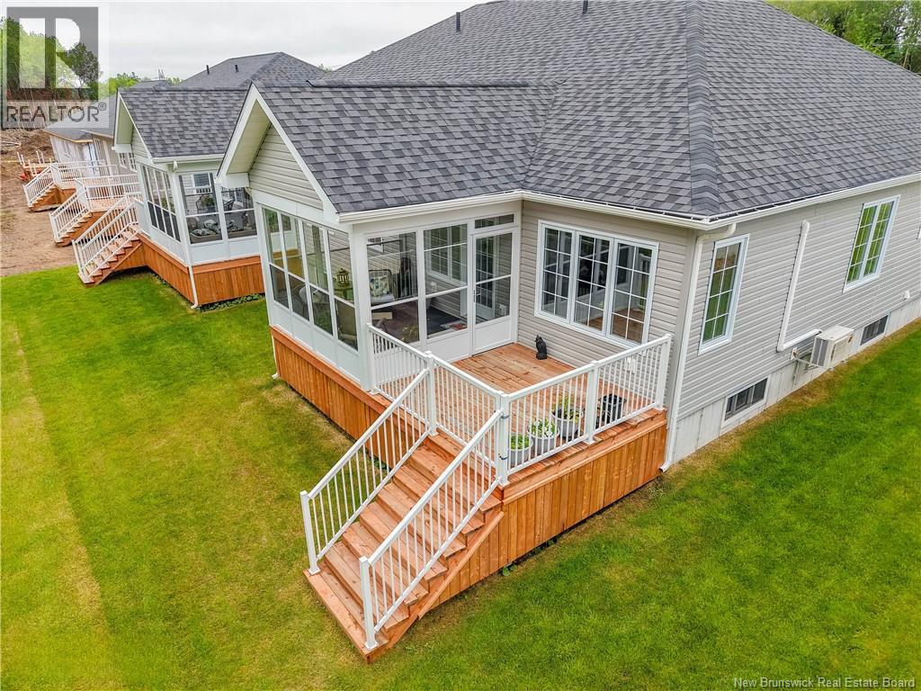 26 Leavery Street, Fredericton, New Brunswick  E3G 0L8 - Photo 3 - NB145353
