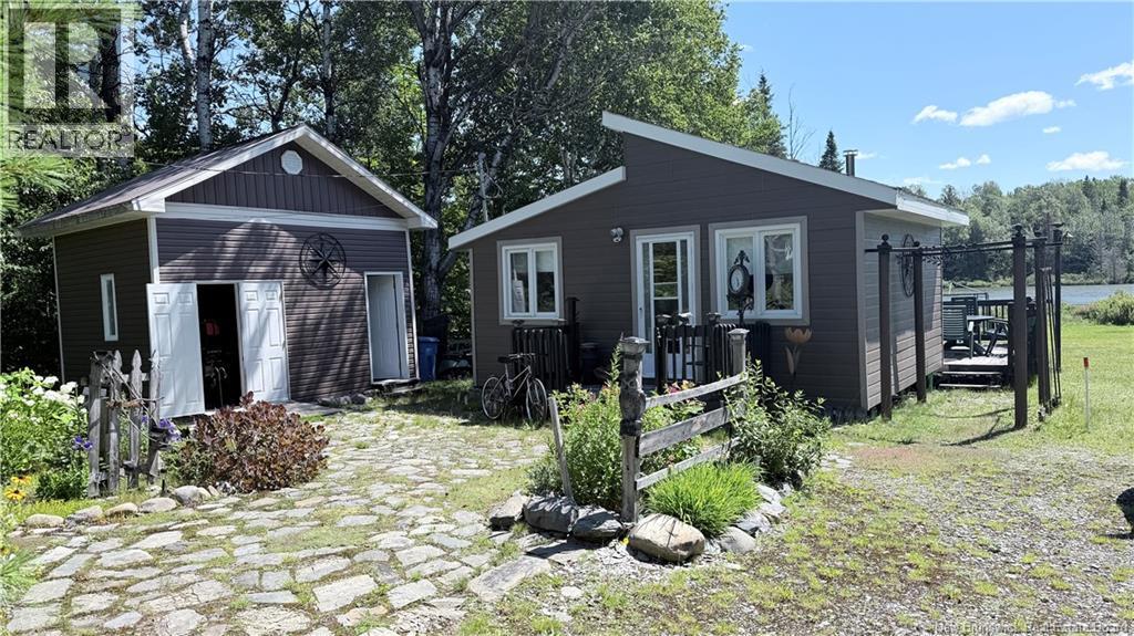 533 Beaulieu, Saint-François-De-Madawaska, New Brunswick  E7A 1A2 - Photo 1 - NB145366