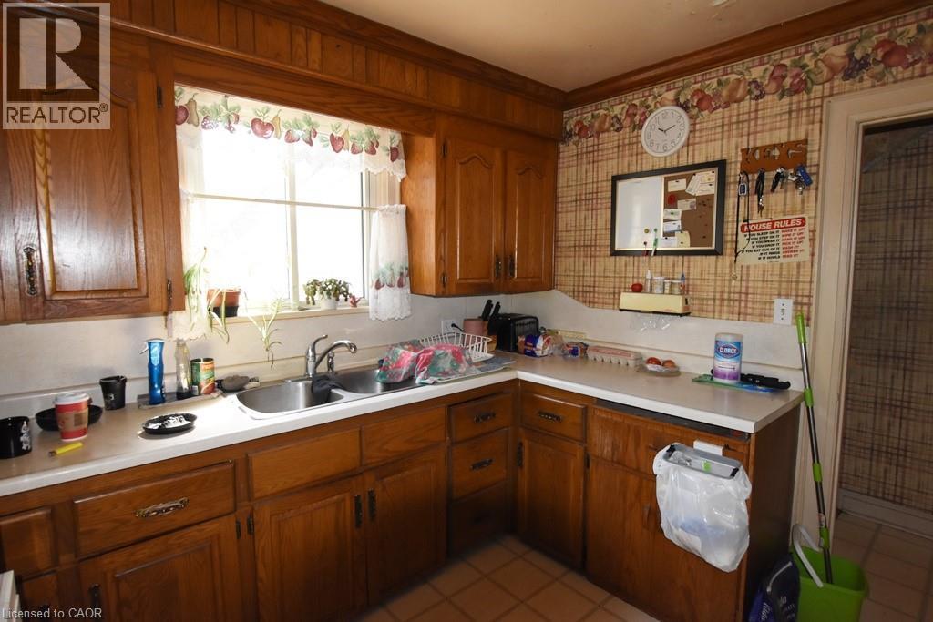 21 Nelson Street, Simcoe, Ontario  N3Y 3E4 - Photo 8 - 40838675