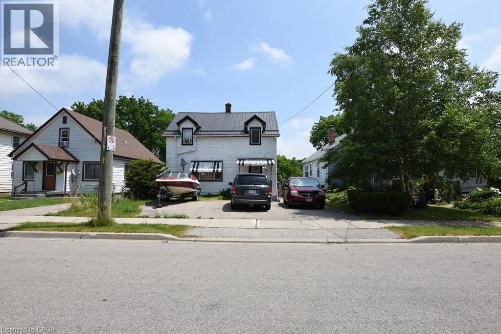 21 NELSON Street, Simcoe, Ontario