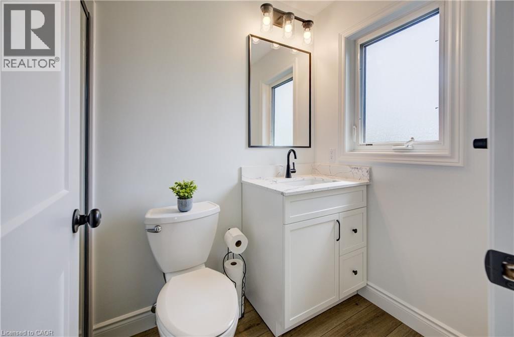 464 Northlake Drive, Waterloo, Ontario  N2V 2A4 - Photo 28 - 40842931