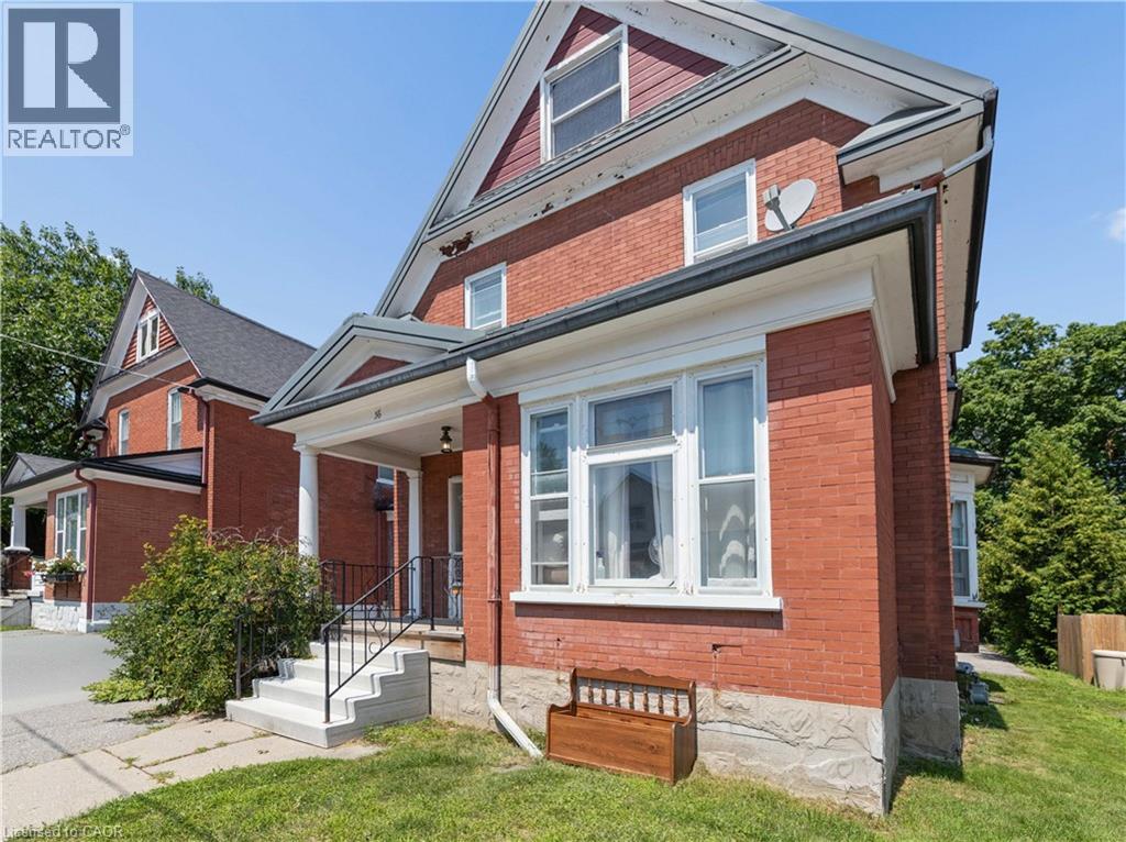 36 PRINCESS Street E Unit# A, Waterloo, Ontario