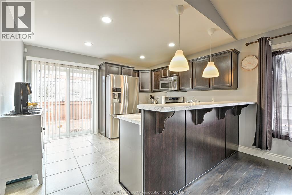 2490 Bernard, Windsor, Ontario  N8W 4S1 - Photo 15 - 26018846