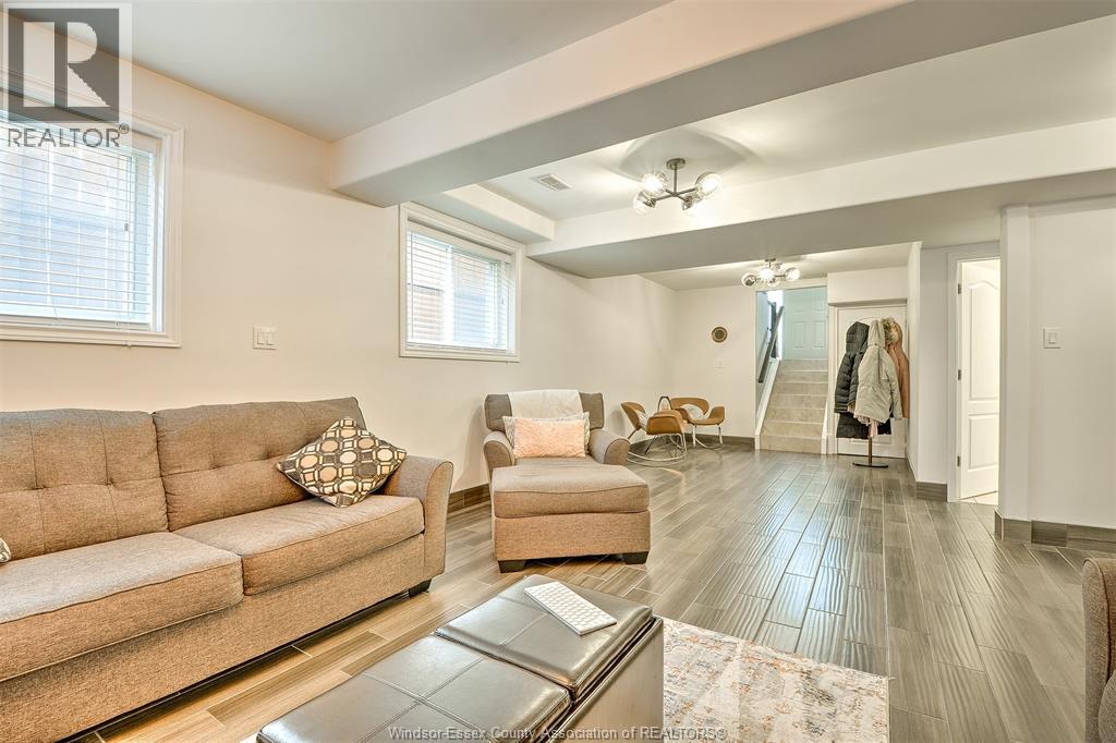 2490 Bernard, Windsor, Ontario  N8W 4S1 - Photo 27 - 26018846