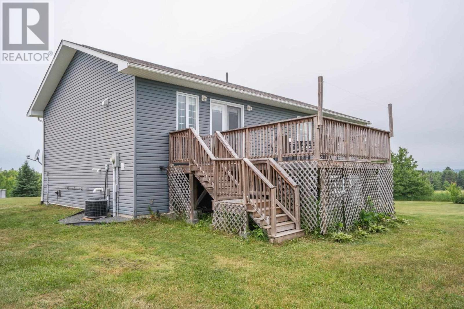 867 Government Rd, Laird, Ontario  P0S 1C0 - Photo 5 - SM261829
