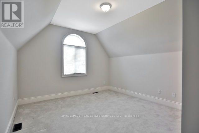 2271 Lyndhurst Drive, Oakville, Ontario  L6H 7V5 - Photo 24 - W13625840