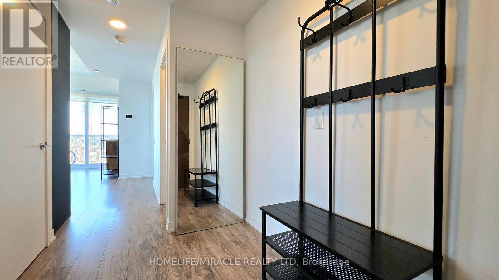 1704 - 4065 Confederation Parkway, Mississauga, Ontario  L5B 0L4 - Photo 12 - W13638844