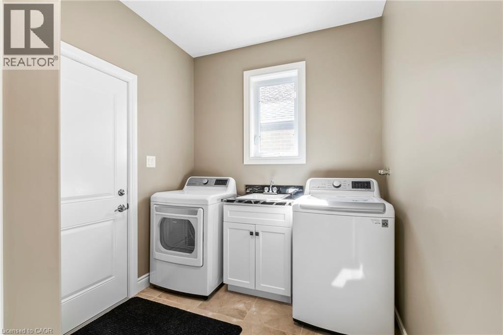 86 Forbes Crescent, Listowel, Ontario  N4W 0B8 - Photo 23 - 40778239