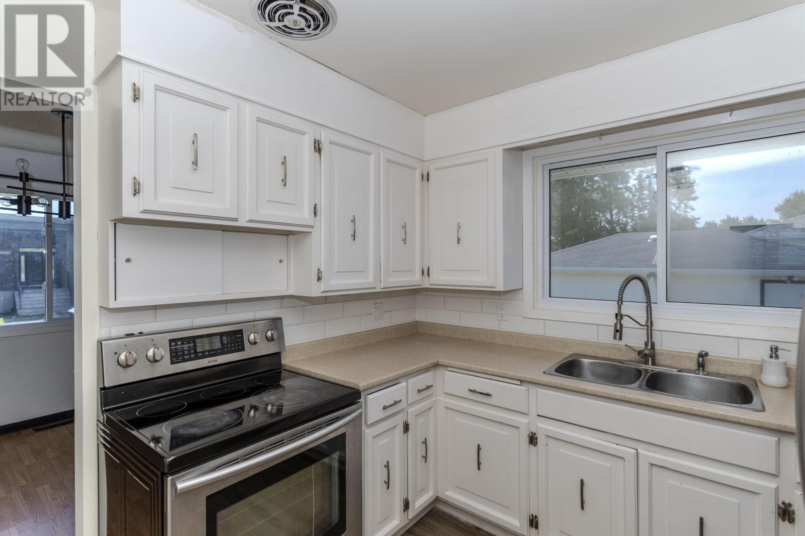 400 Victoria Ave W, Thunder Bay, Ontario  P7C 1G7 - Photo 9 - TB2602168