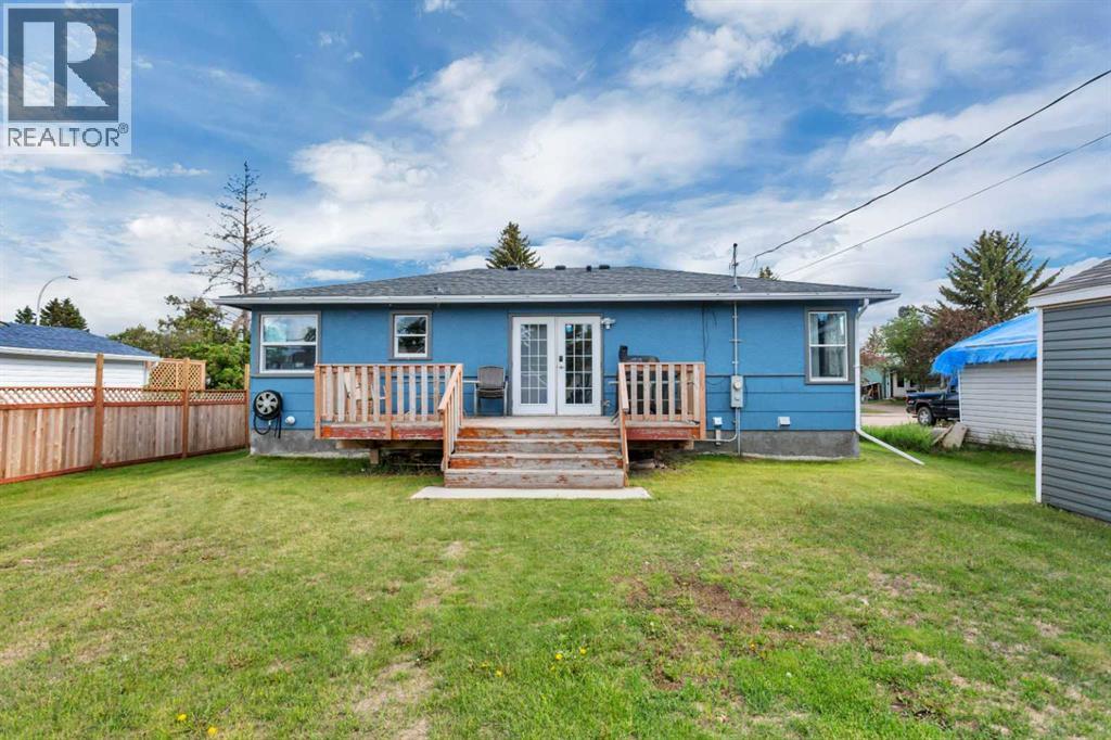 5012 62 Avenue, Ponoka, Alberta  T4J 1E6 - Photo 35 - A2321348