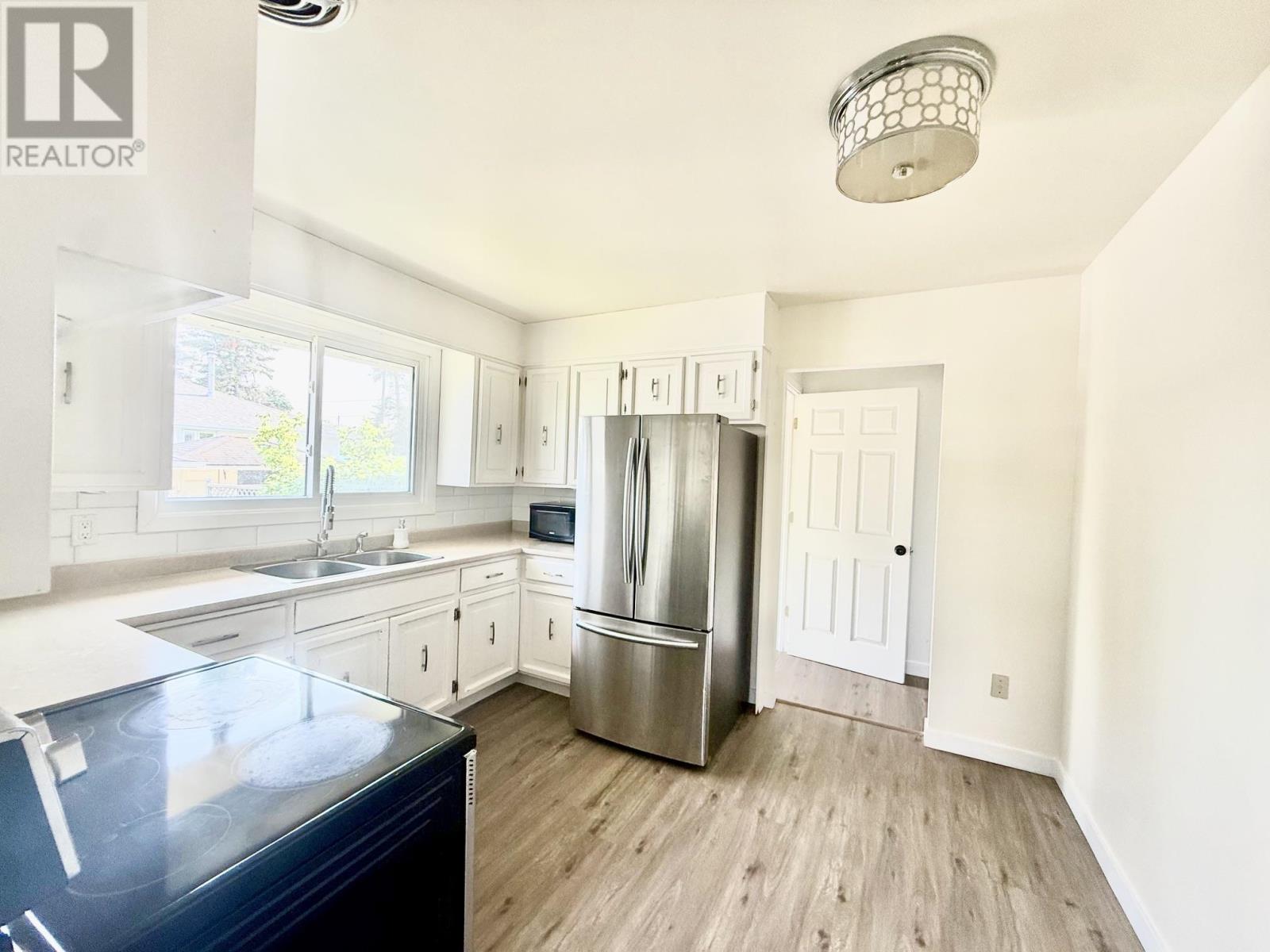 400 Victoria Ave W, Thunder Bay, Ontario  P7C 1G7 - Photo 5 - TB2602168
