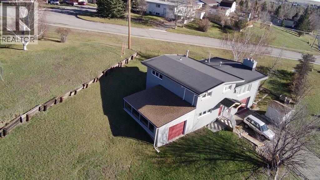 771 Dundas Street, Pincher Creek, Alberta  T0K 1W0 - Photo 30 - A2327285
