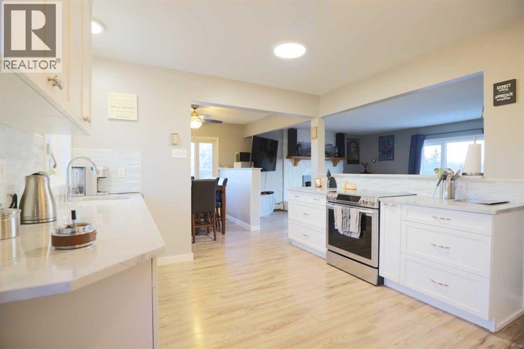 771 Dundas Street, Pincher Creek, Alberta  T0K 1W0 - Photo 17 - A2327285