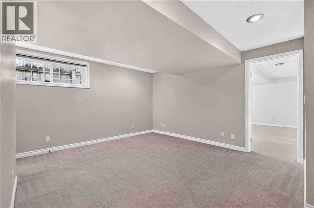 125 25 Avenue NW, Calgary, Alberta  T2M 2A4 - Photo 39 - A2327025