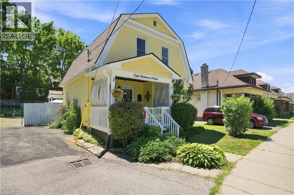 8 Strathcona Avenue, Brantford, Ontario  N3S 1T3 - Photo 2 - 40853008