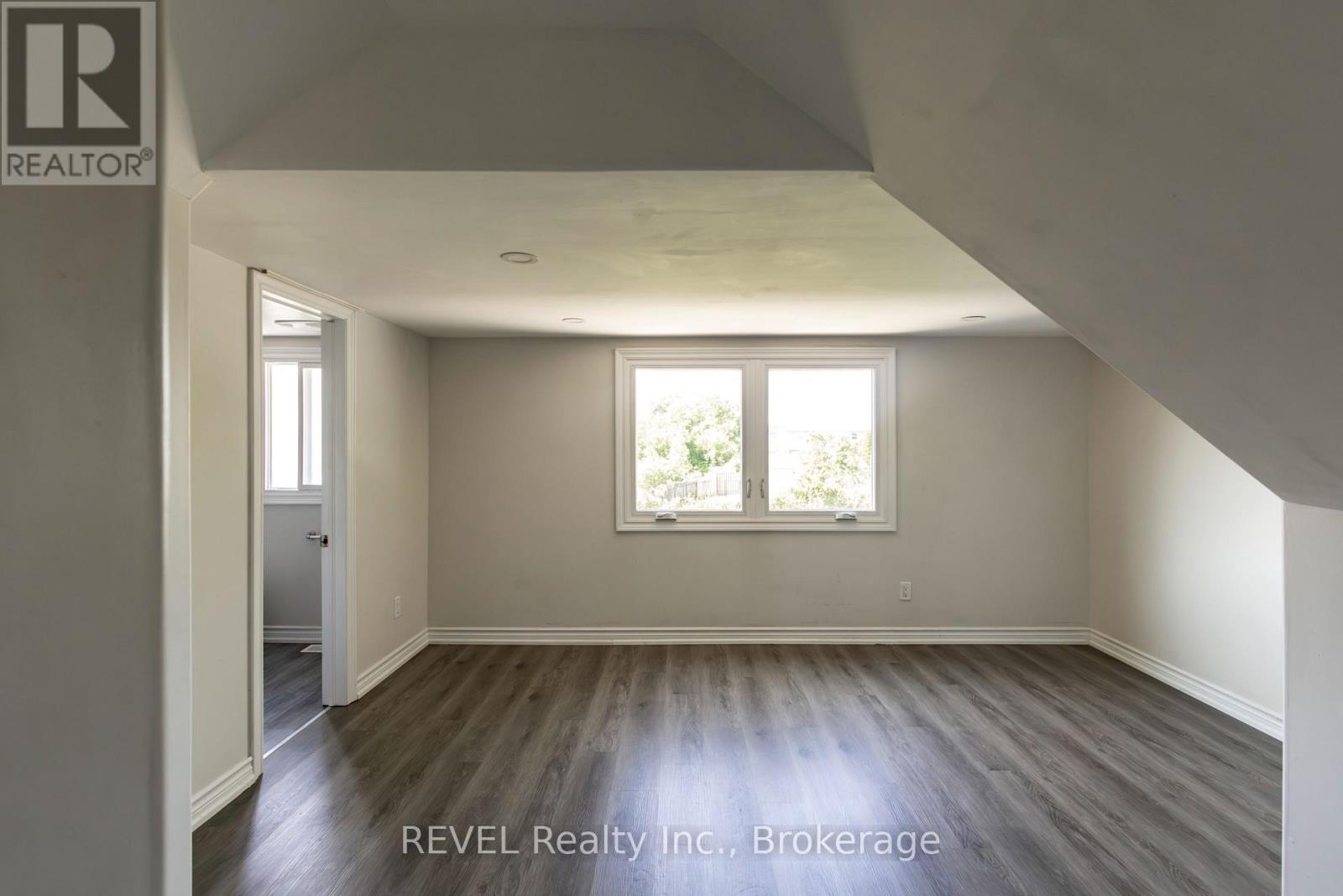 45 Parker Street, St. Catharines, Ontario  L2S 1C7 - Photo 24 - X13639256