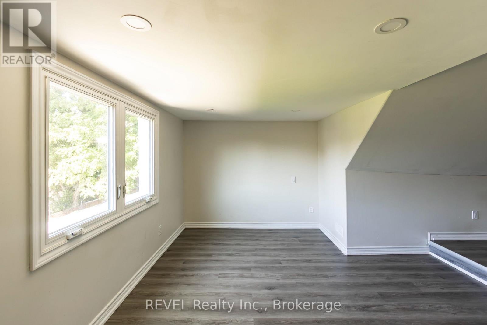 45 Parker Street, St. Catharines, Ontario  L2S 1C7 - Photo 27 - X13639256