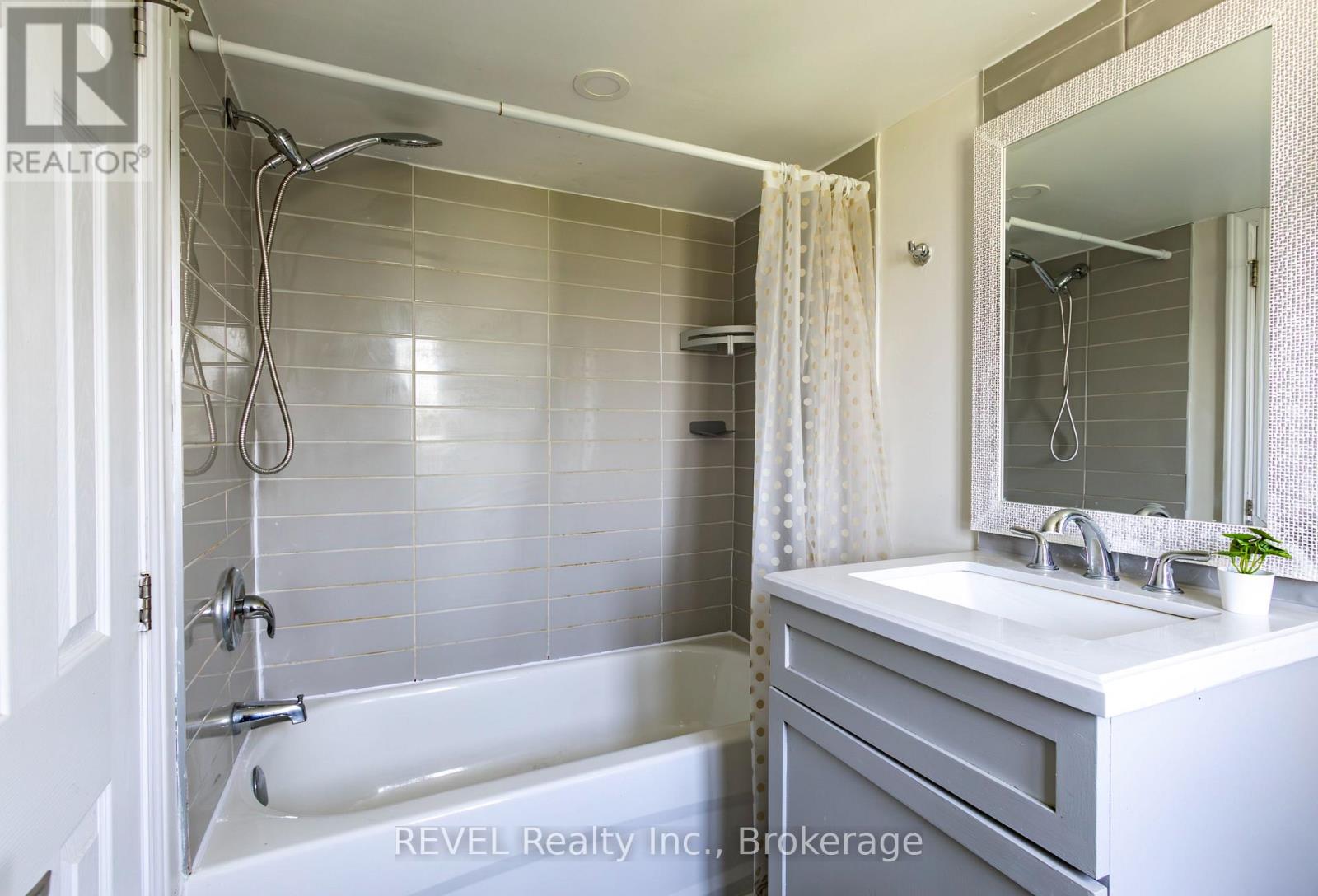 45 Parker Street, St. Catharines, Ontario  L2S 1C7 - Photo 31 - X13639256
