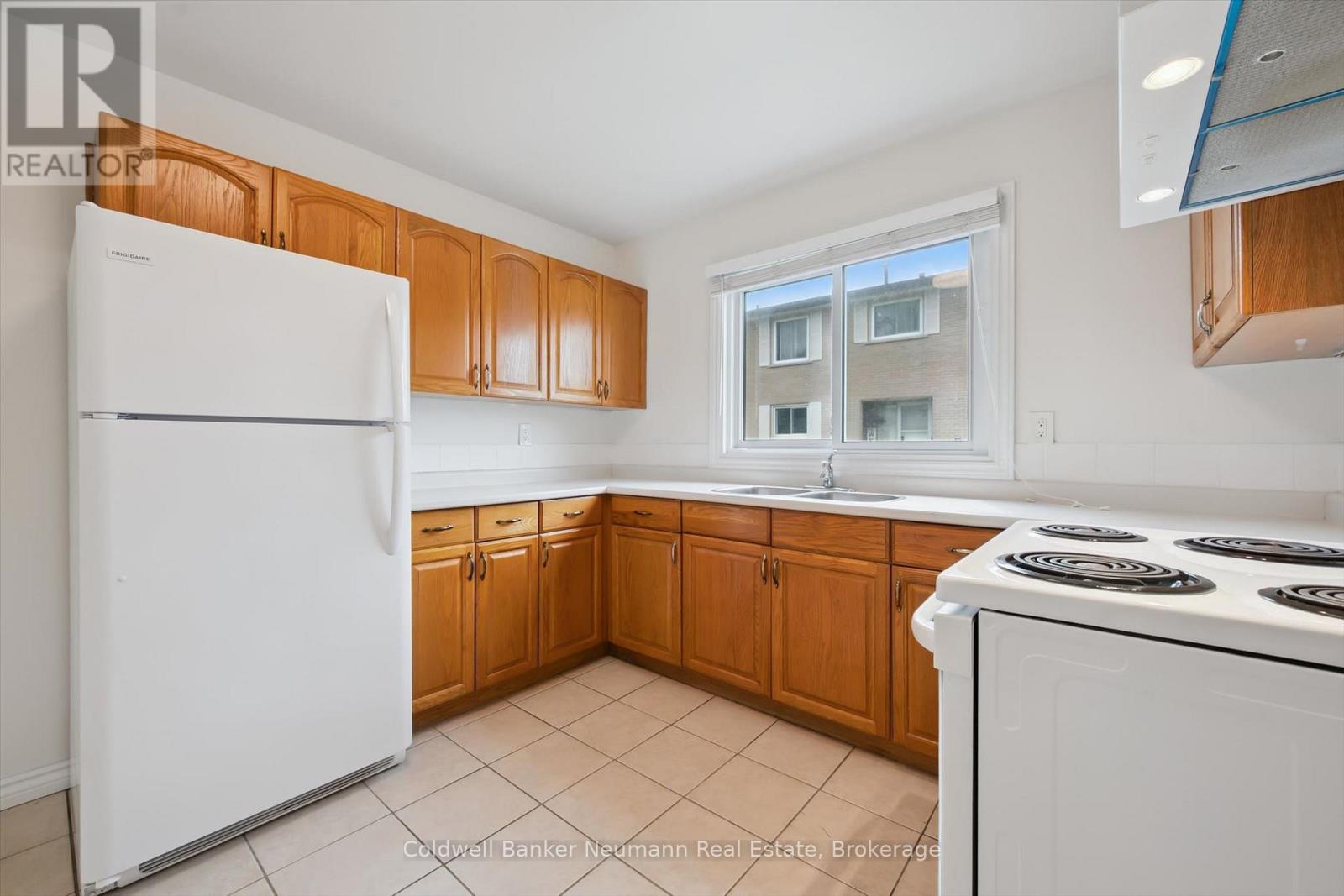C-22 - 427 Victoria Road N, Guelph, Ontario  N1E 5J0 - Photo 18 - X13526446