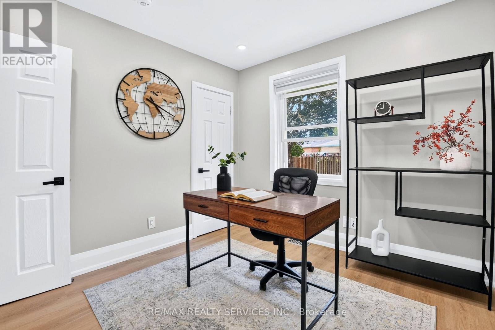 18 Spencely Court, Toronto, Ontario  M9P 1N5 - Photo 15 - W13617472