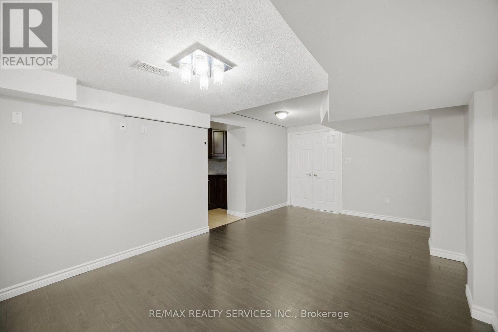 35 Stoneylake Avenue, Brampton, Ontario L6V 4R1 - Photo 33 - W13633642