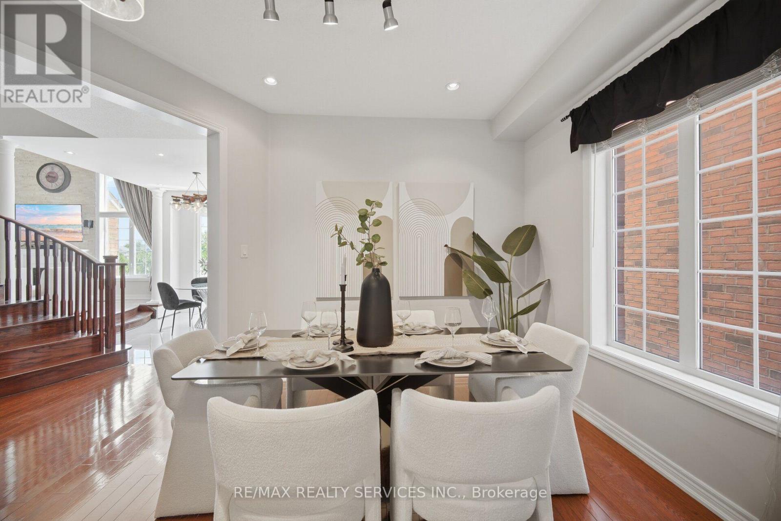 35 Stoneylake Avenue, Brampton, Ontario L6V 4R1 - Photo 6 - W13633642