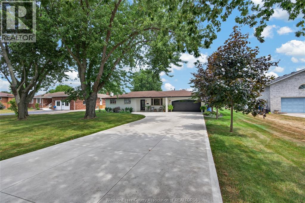 1579 Front Road South, Amherstburg, Ontario  N9V 2M7 - Photo 3 - 26018891